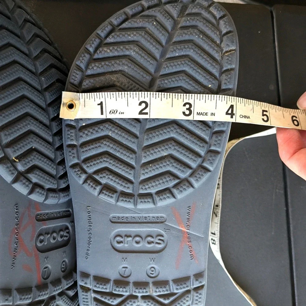 CROCS classic crocband